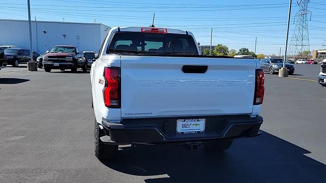 2024 Chevrolet Colorado Vehicle Photo in JOLIET, IL 60435-8135