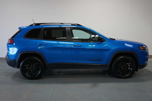 2023 Jeep Cherokee Vehicle Photo in ANCHORAGE, AK 99515-2026