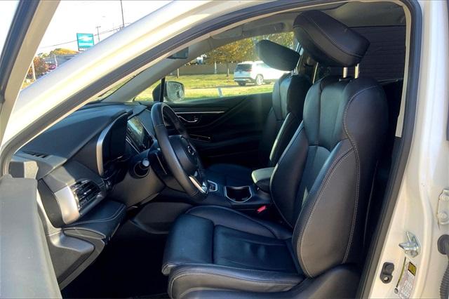 2024 Subaru Outback Vehicle Photo in KANSAS CITY, MO 64114-4545