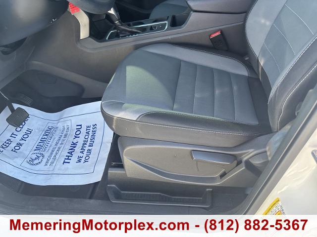 2017 Ford Escape Vehicle Photo in VINCENNES, IN 47591-5519