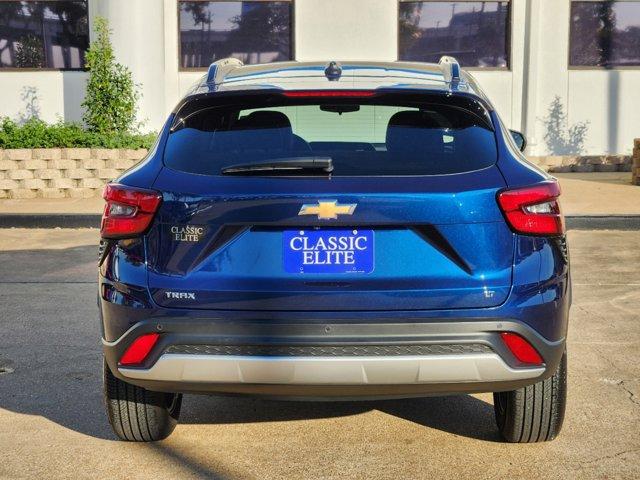 2024 Chevrolet Trax Vehicle Photo in SUGAR LAND, TX 77478-0000