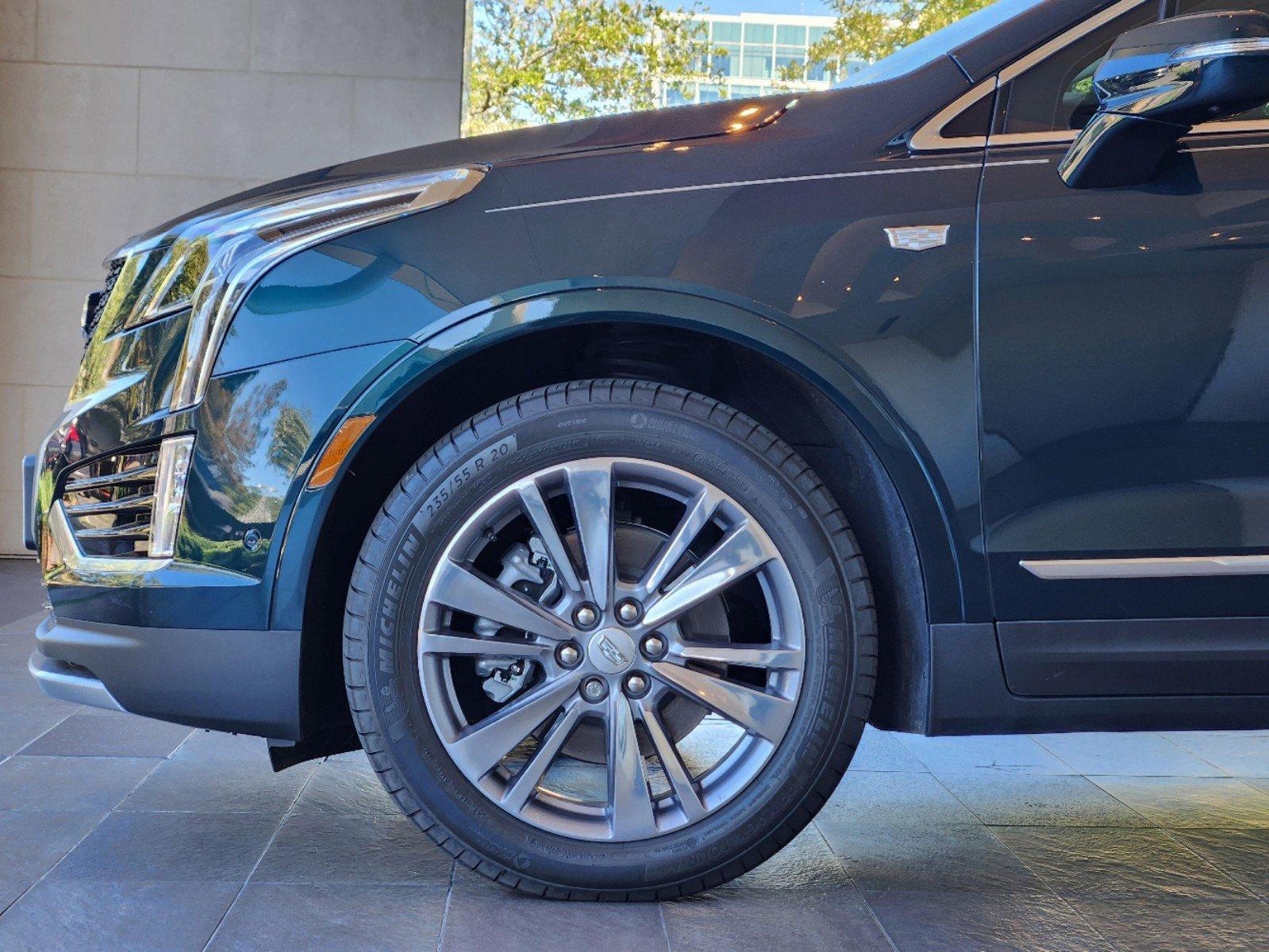 2024 Cadillac XT5 Vehicle Photo in HOUSTON, TX 77079-1502