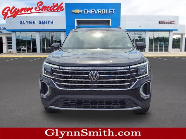 Used 2024 Volkswagen Atlas SE w/Tech with VIN 1V2JR2CA9RC514711 for sale in Opelika, AL