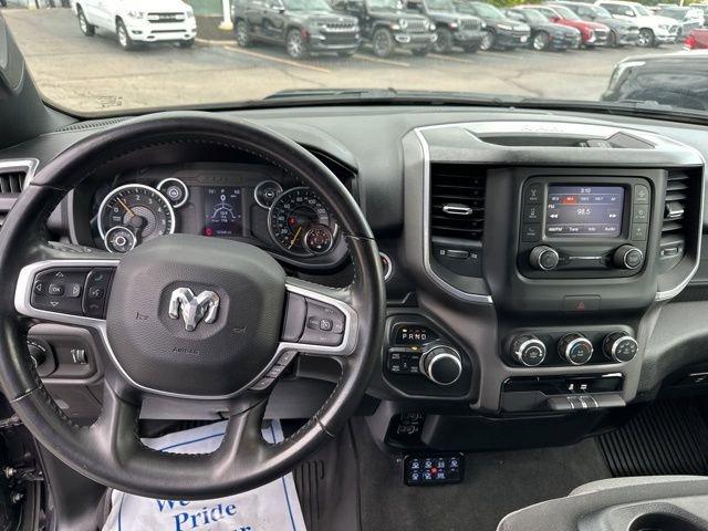 2021 Ram 1500 Vehicle Photo in MEDINA, OH 44256-9631