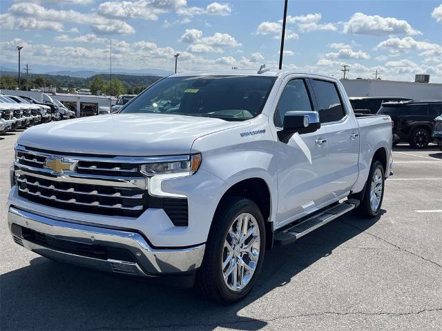 2024 Chevrolet Silverado 1500 Vehicle Photo in ALCOA, TN 37701-3235