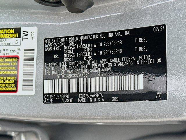 2024 Toyota Highlander Vehicle Photo in Flemington, NJ 08822