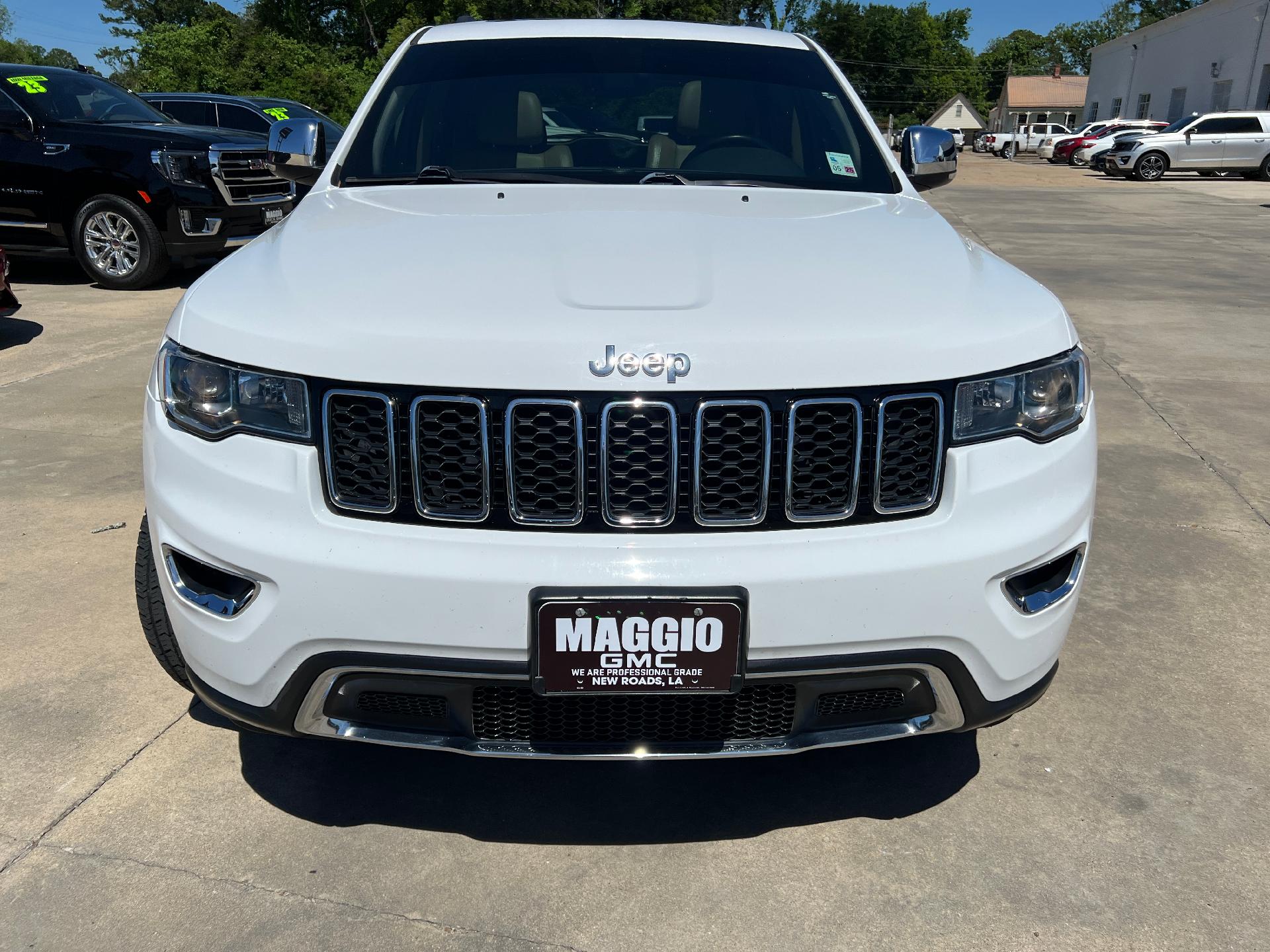 Used 2017 Jeep Grand Cherokee Limited with VIN 1C4RJEBG6HC751934 for sale in New Roads, LA