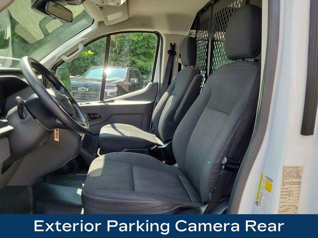 2022 Ford Transit Cargo Van Vehicle Photo in DANBURY, CT 06810-5034