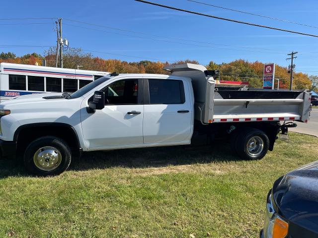 Used 2021 Chevrolet Silverado 3500HD Work Truck with VIN 1GB4YSEY2MF109376 for sale in North Vernon, IN