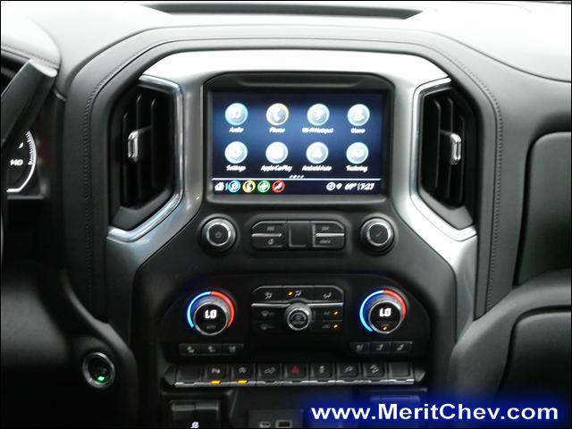 2021 Chevrolet Silverado 1500 Vehicle Photo in MAPLEWOOD, MN 55119-4794