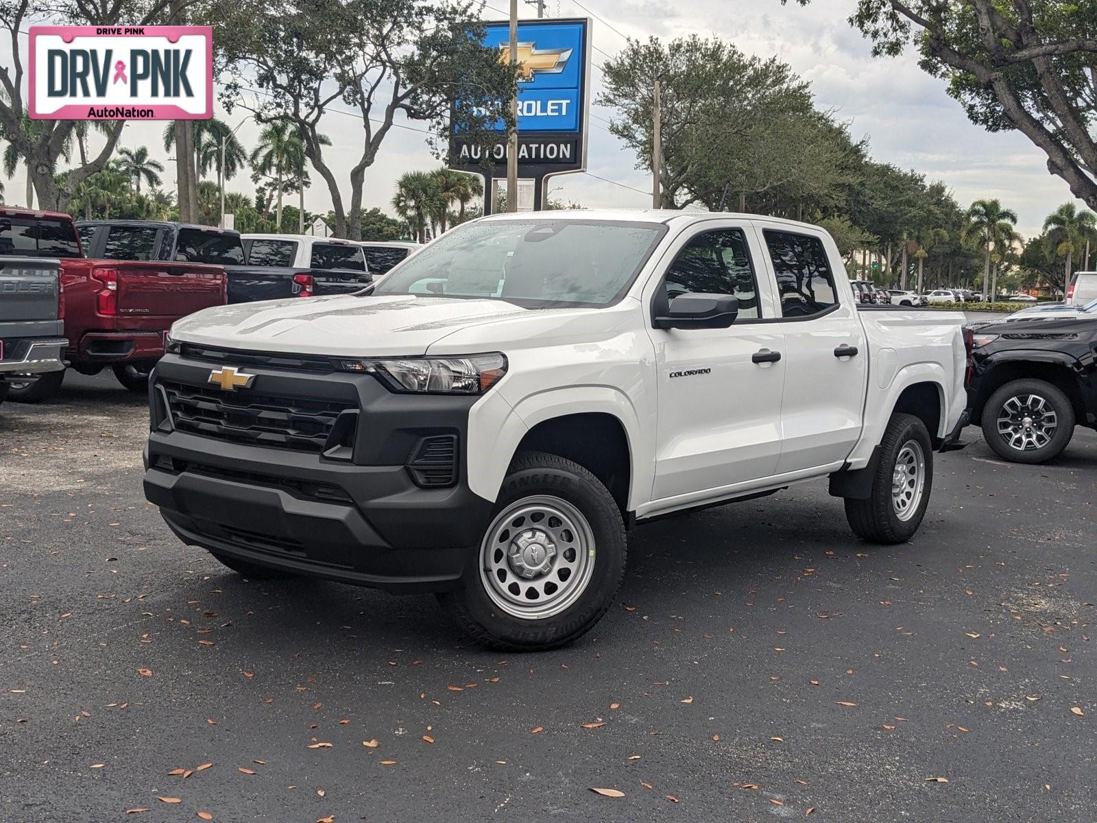 2024 Chevrolet Colorado Vehicle Photo in GREENACRES, FL 33463-3207