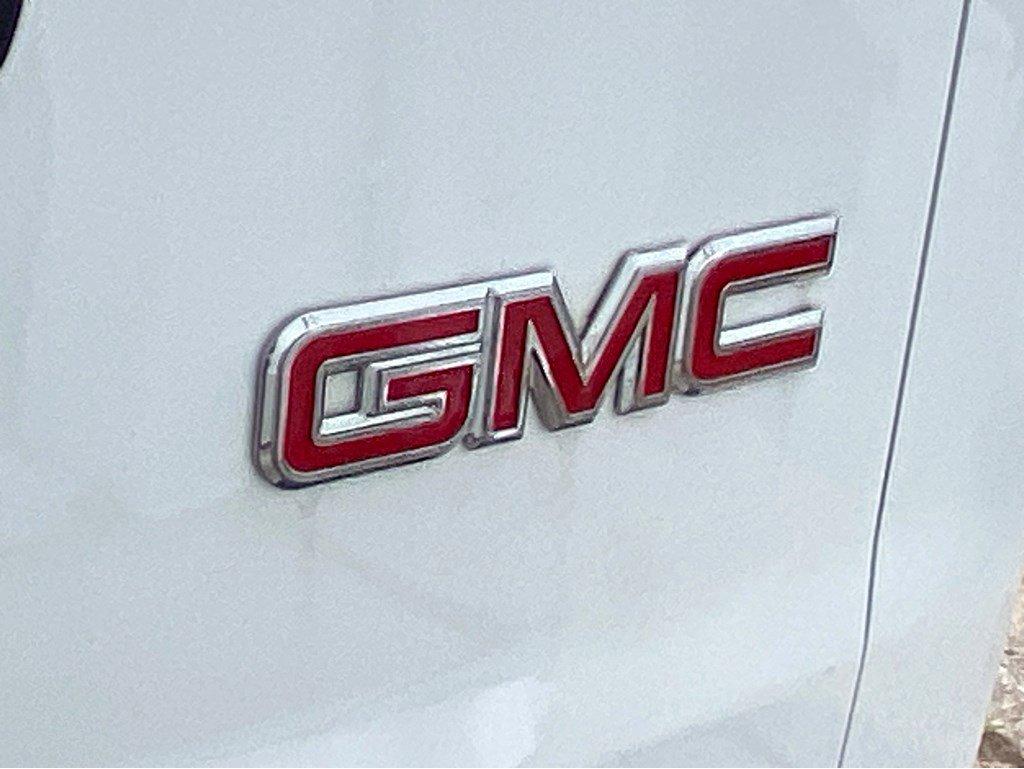 2019 GMC Savana Passenger Vehicle Photo in SAVANNAH, GA 31406-4513