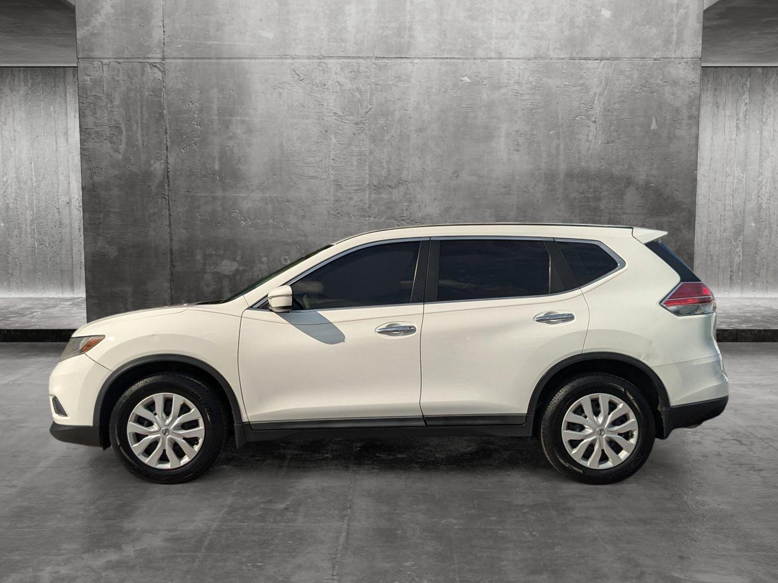 2015 Nissan Rogue Vehicle Photo in St. Petersburg, FL 33713