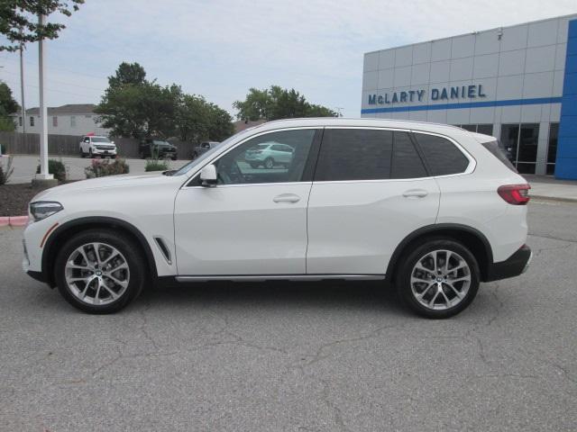 Used 2022 BMW X5 40i with VIN 5UXCR6C08N9N33460 for sale in Springdale, AR