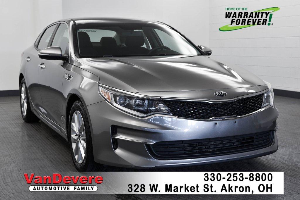 2017 Kia Optima Vehicle Photo in AKRON, OH 44303-2185