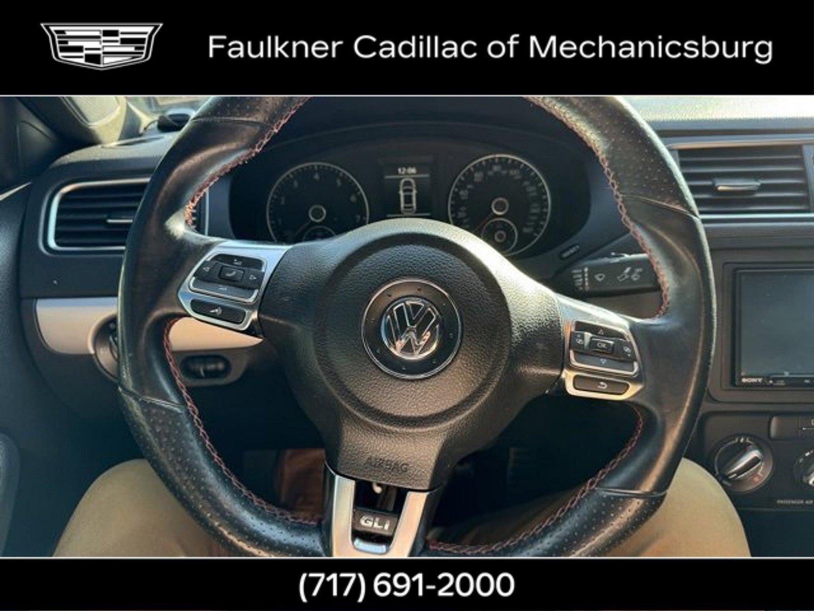 2014 Volkswagen Jetta Sedan Vehicle Photo in MECHANICSBURG, PA 17050-1707