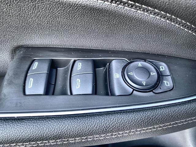 2019 Buick Regal Sportback Vehicle Photo in WILLIAMSVILLE, NY 14221-2883