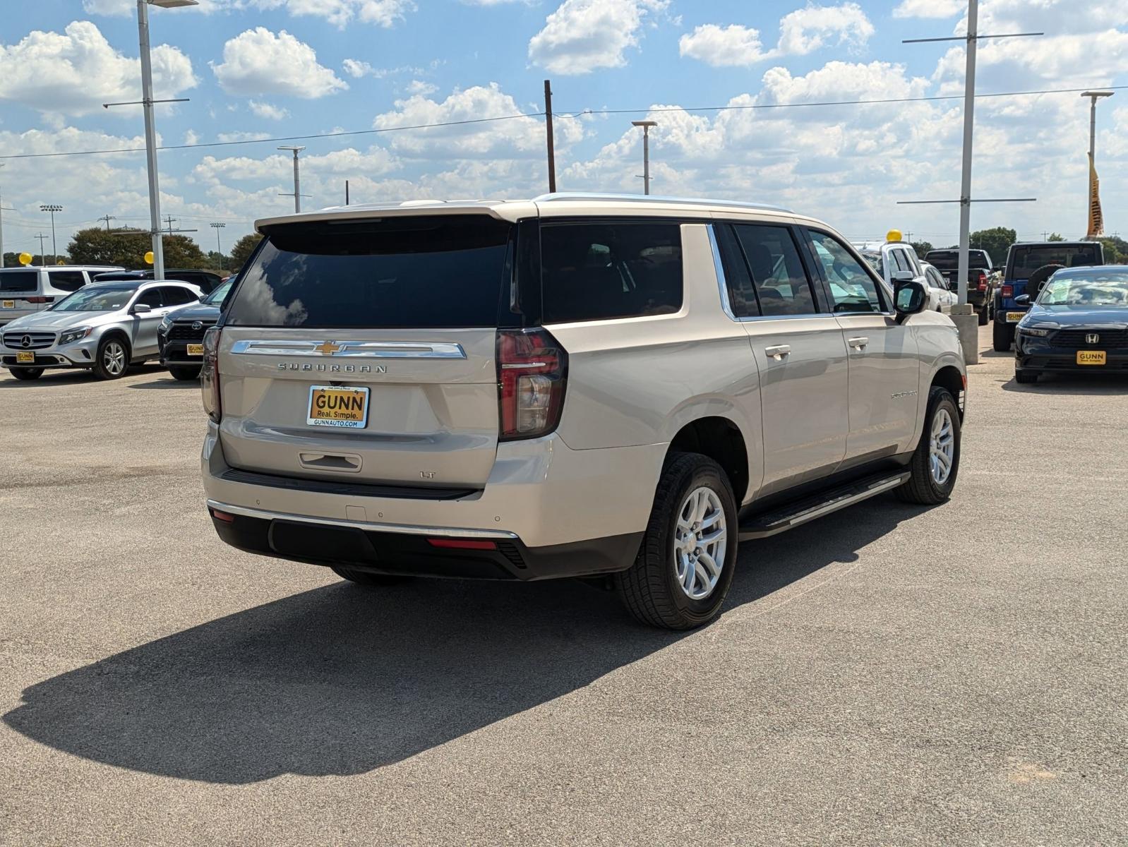 2023 Chevrolet Suburban Vehicle Photo in Seguin, TX 78155