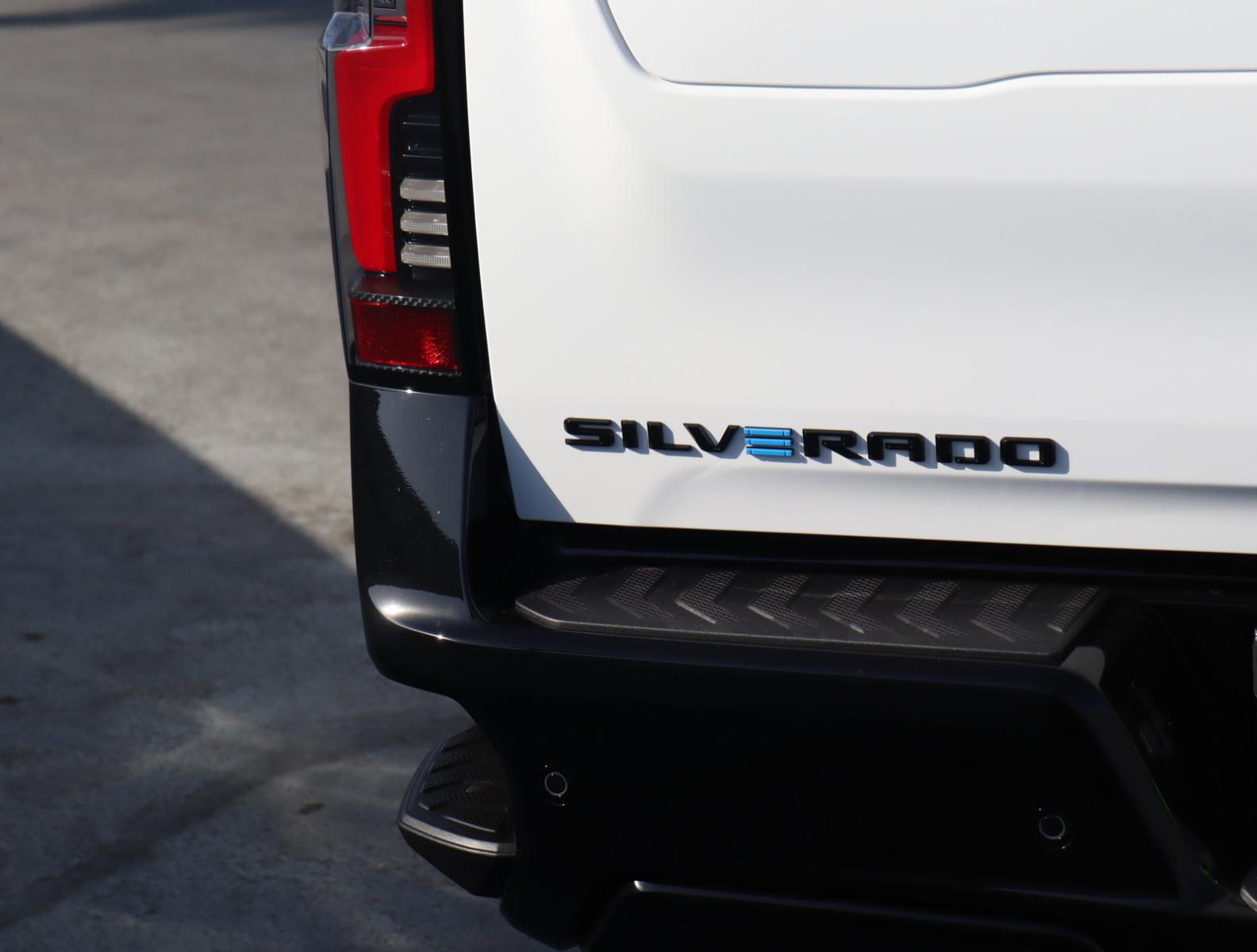 2024 Chevrolet Silverado EV Vehicle Photo in LOS ANGELES, CA 90007-3794