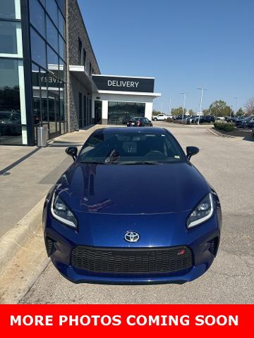 2022 Toyota GR86 Vehicle Photo in Lees Summit, MO 64086