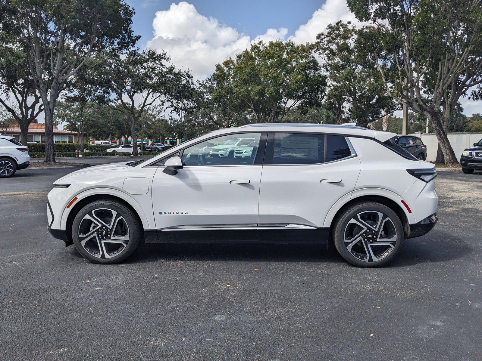 2025 Chevrolet Equinox EV Vehicle Photo in GREENACRES, FL 33463-3207