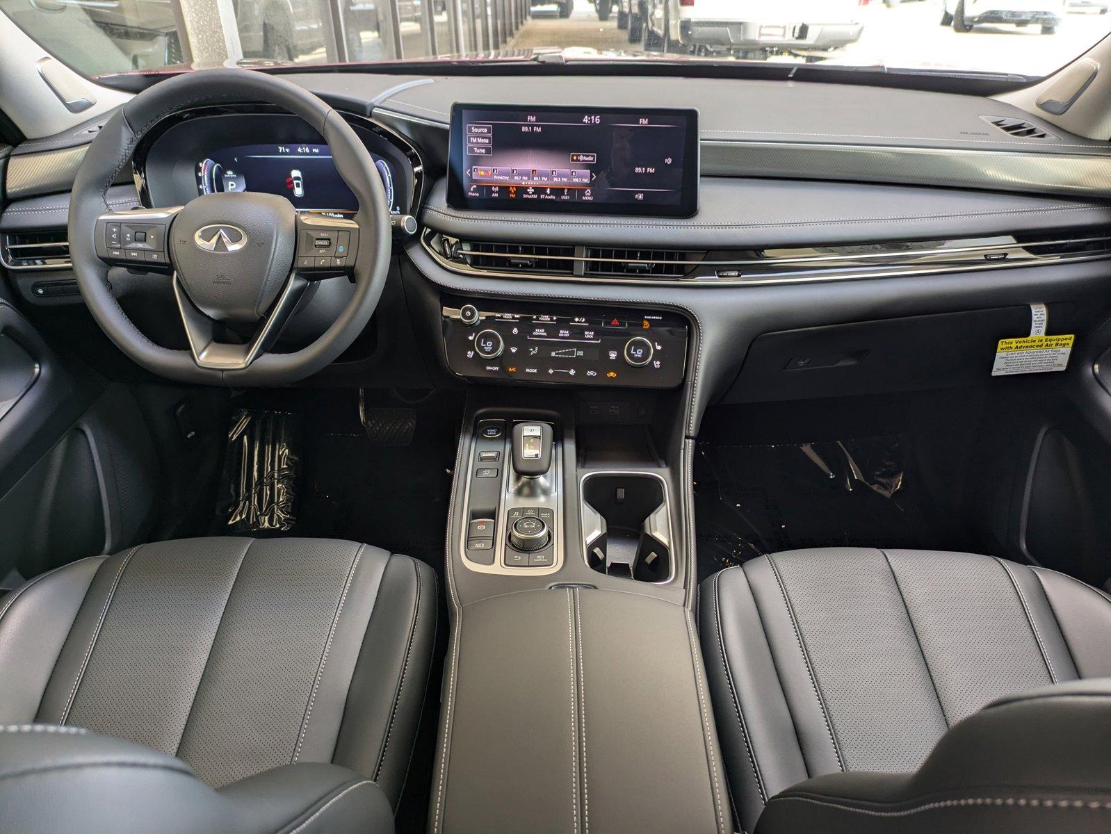 2025 INFINITI QX60 Vehicle Photo in Tustin, CA 92782