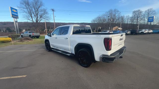 2023 GMC Sierra 1500 Vehicle Photo in BOSTON, NY 14025-9684