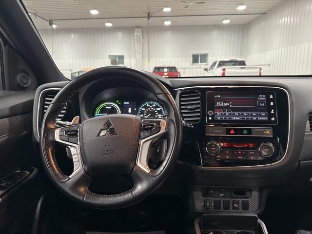 2019 Mitsubishi Outlander PHEV Vehicle Photo in GLENWOOD, MN 56334-1123