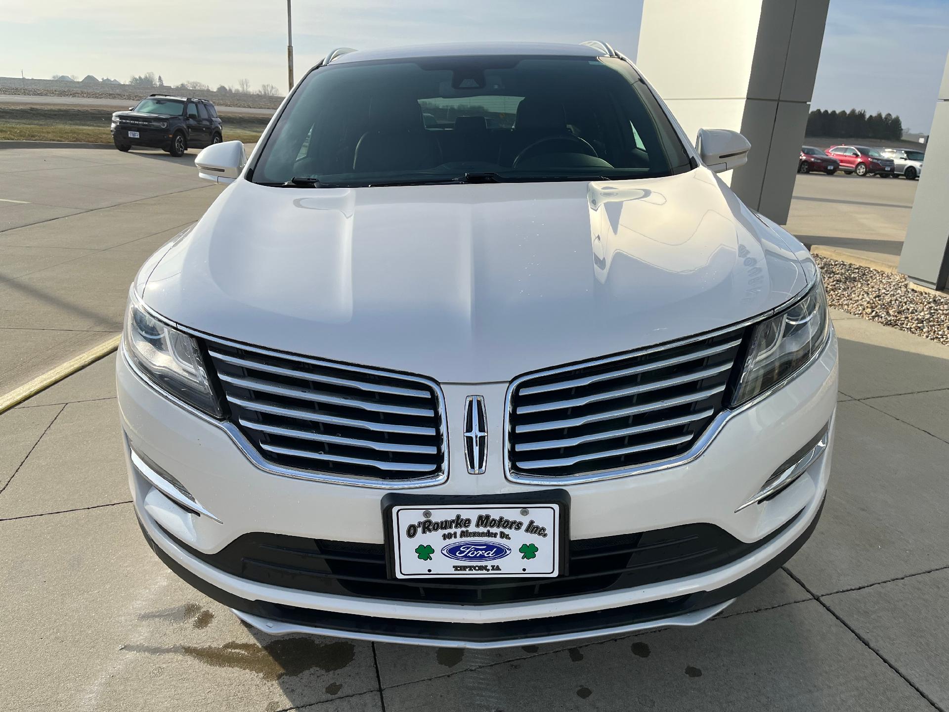 Used 2017 Lincoln MKC Select with VIN 5LMCJ2D97HUL40077 for sale in Tipton, IA
