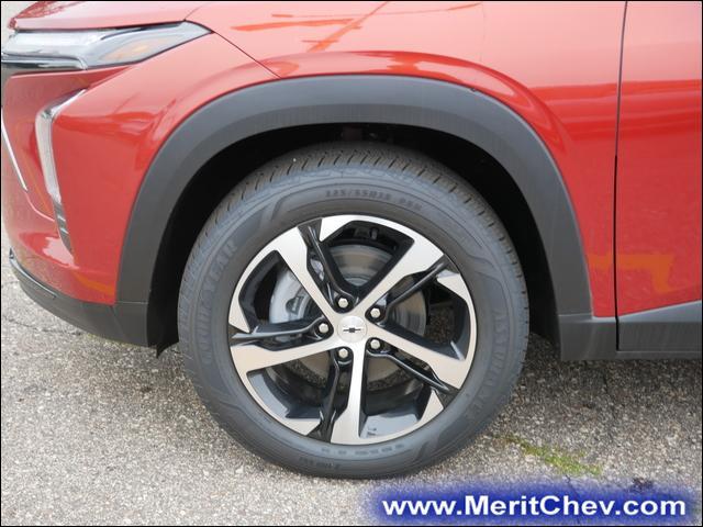 2024 Chevrolet Trax Vehicle Photo in MAPLEWOOD, MN 55119-4794