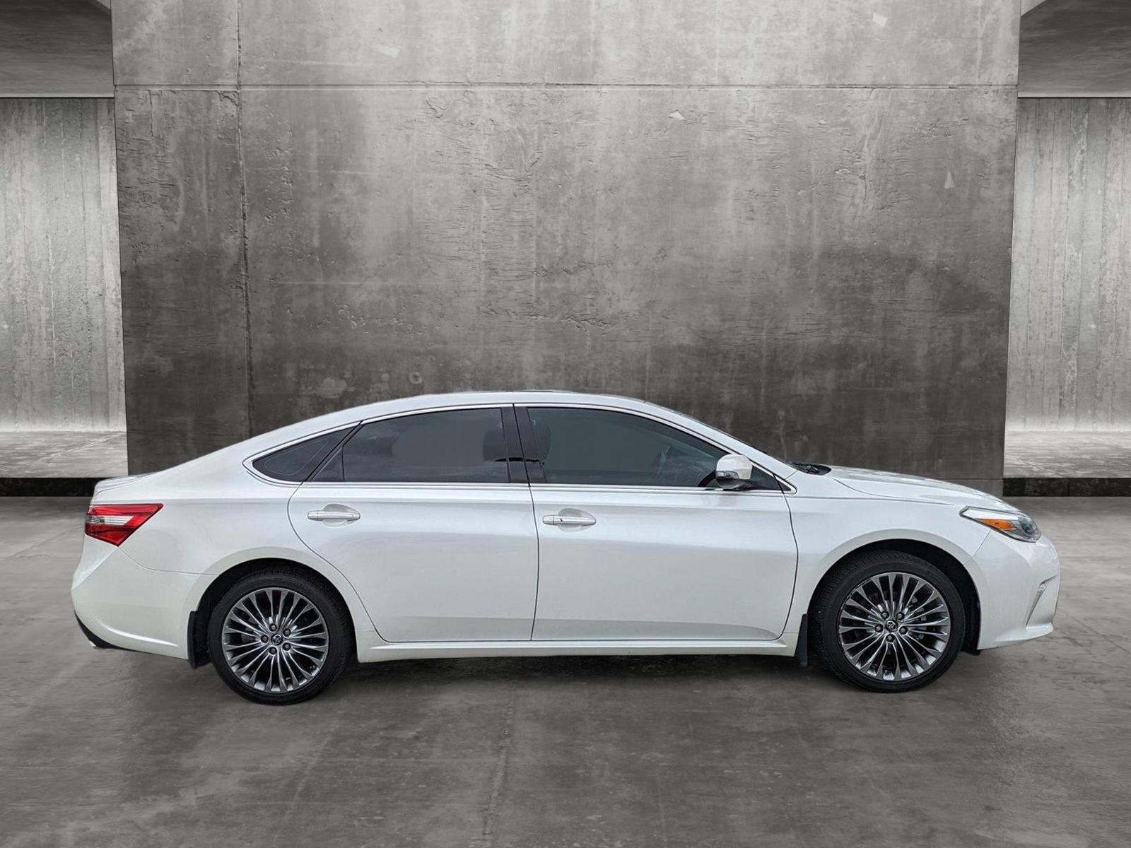 2016 Toyota Avalon Vehicle Photo in Jacksonville, FL 32244