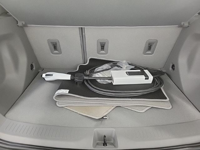 2023 Chevrolet Bolt EUV Vehicle Photo in APPLETON, WI 54914-4656