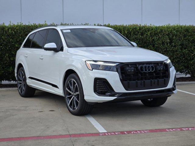 2025 Audi Q7 Vehicle Photo in HOUSTON, TX 77090