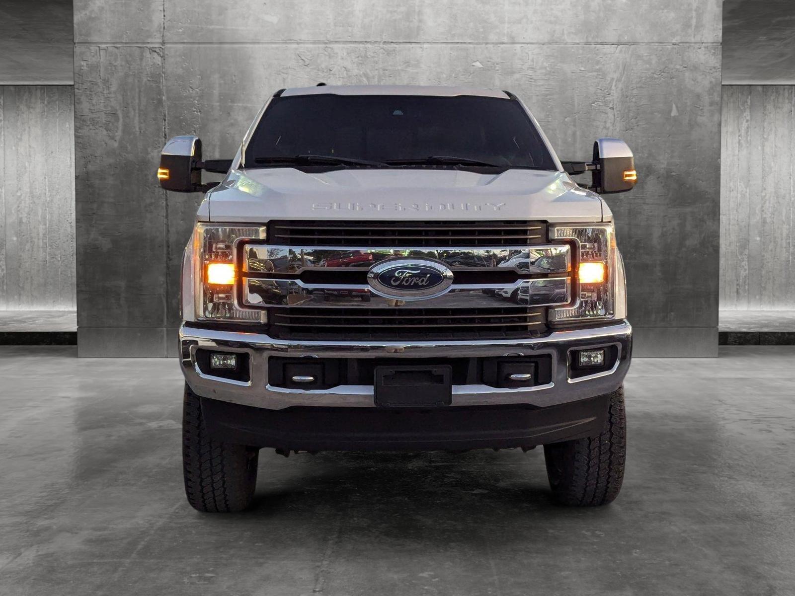 2017 Ford Super Duty F-250 SRW Vehicle Photo in Miami, FL 33015