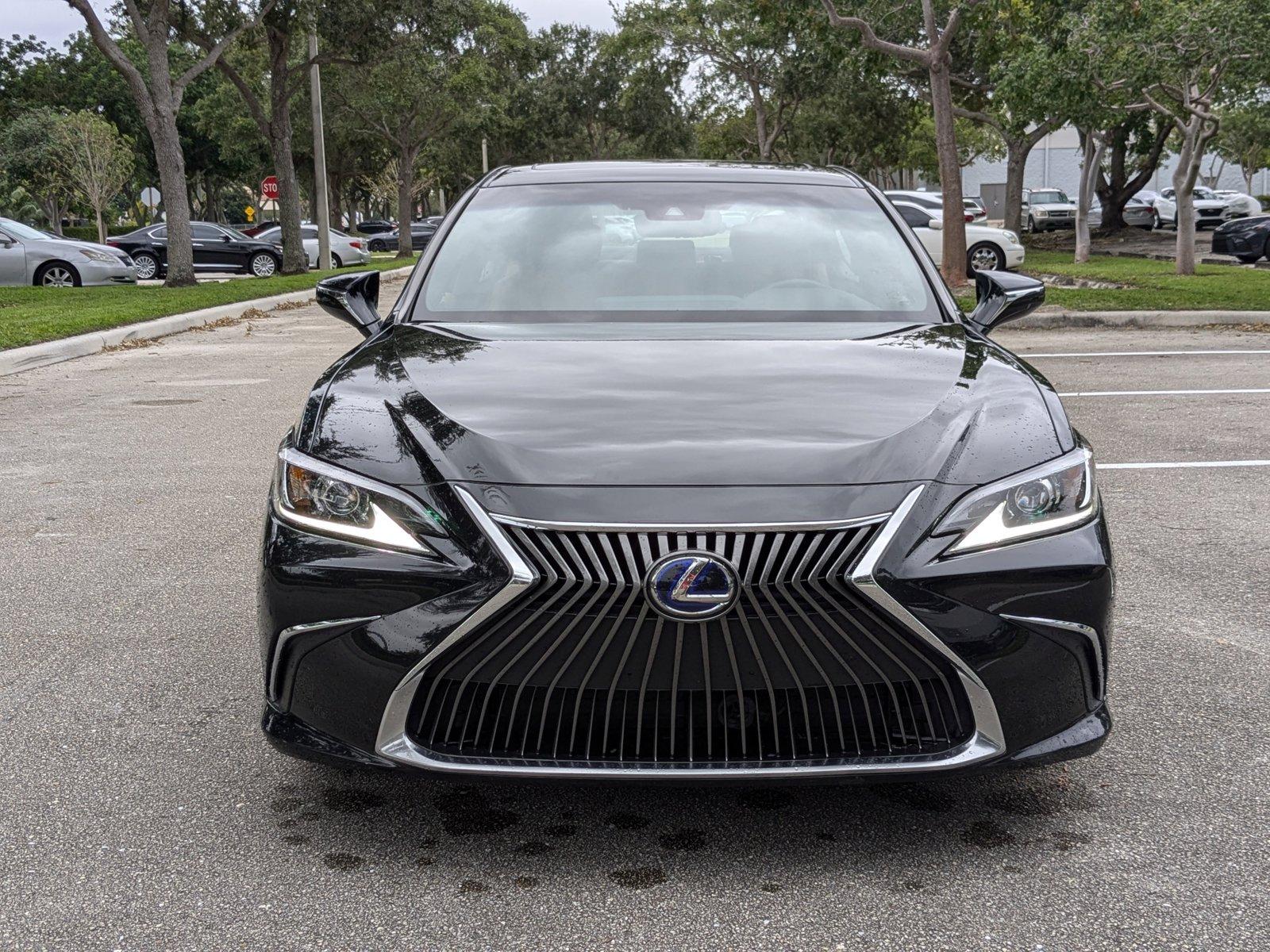 2021 Lexus ES 300h Vehicle Photo in West Palm Beach, FL 33417