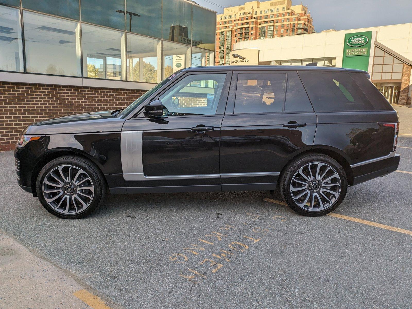 2021 Land Rover Range Rover Vehicle Photo in Bethesda, MD 20852