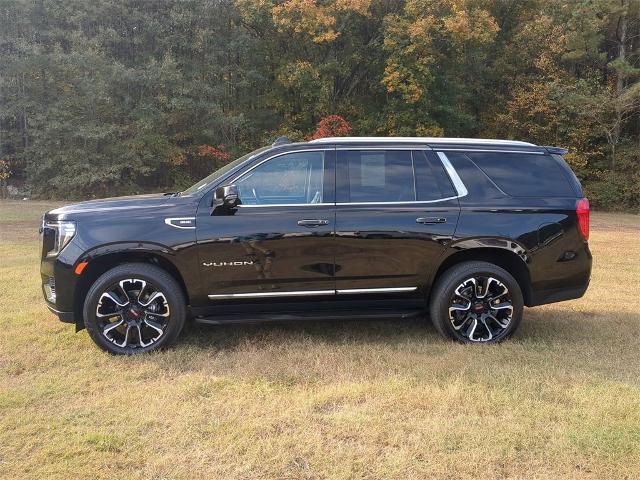 2022 GMC Yukon Vehicle Photo in ALBERTVILLE, AL 35950-0246