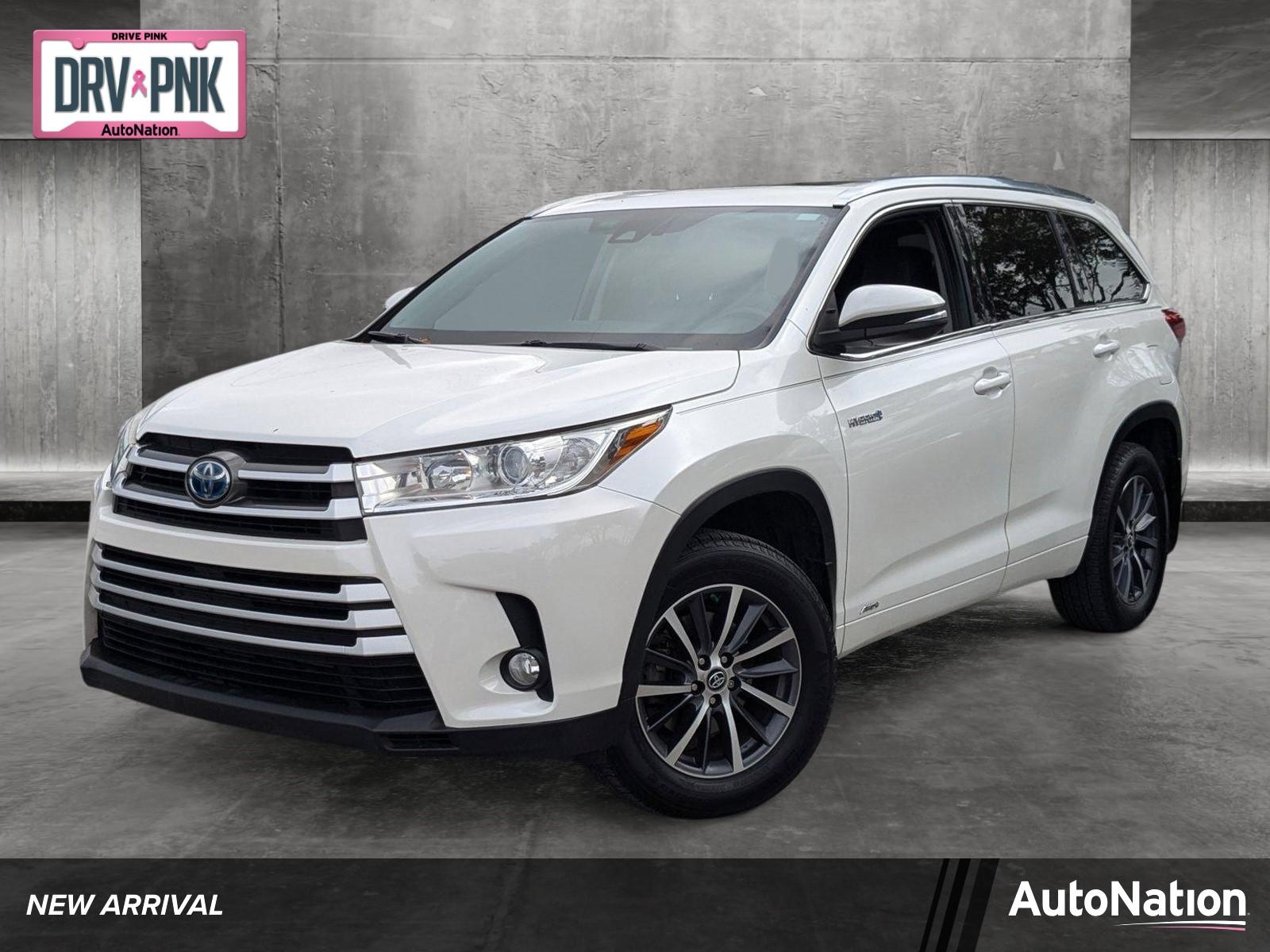 2017 Toyota Highlander Vehicle Photo in MIAMI, FL 33134-2699