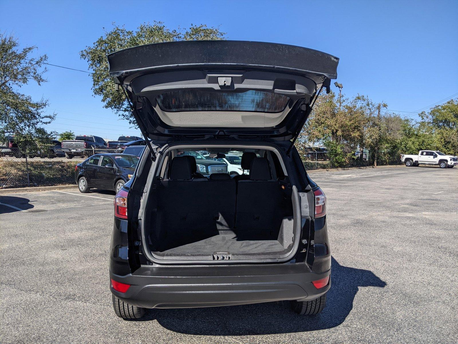 2018 Ford Escape Vehicle Photo in AUSTIN, TX 78759-4154