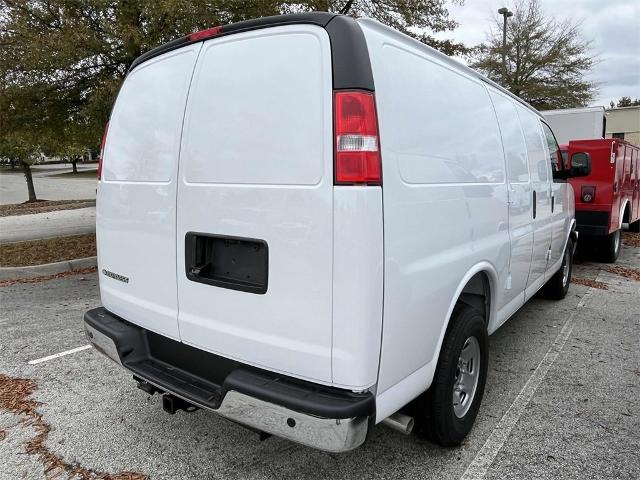 2025 Chevrolet Express Cargo 2500 Vehicle Photo in ALCOA, TN 37701-3235