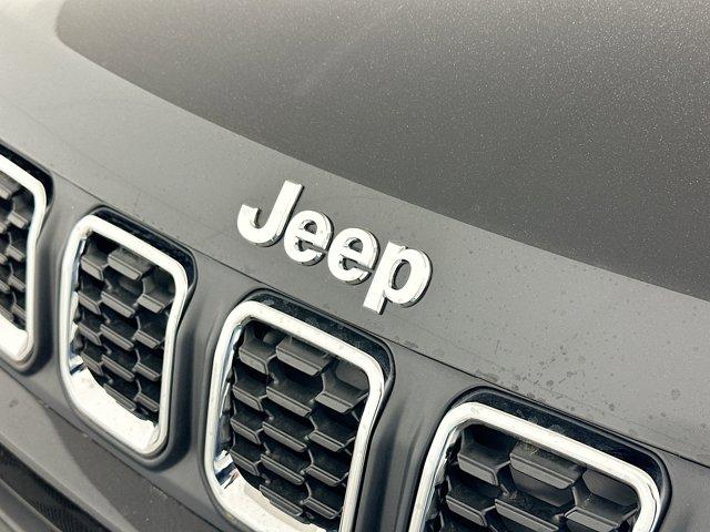 2024 Jeep Compass Vehicle Photo in Doylsetown, PA 18901