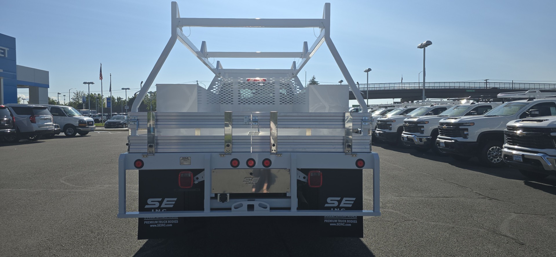 2024 Chevrolet Silverado Chassis Cab Vehicle Photo in POST FALLS, ID 83854-5365