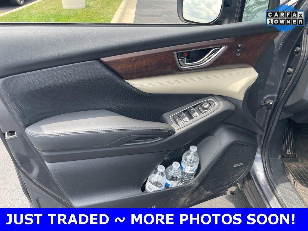 2022 Subaru Ascent Vehicle Photo in Saint Charles, IL 60174