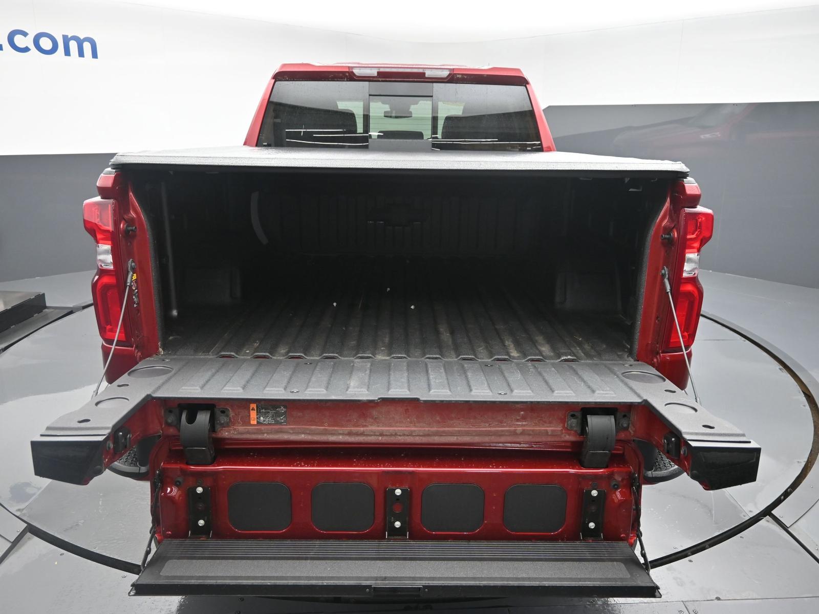 2024 Chevrolet Silverado 1500 Vehicle Photo in Cedar Rapids, IA 52402