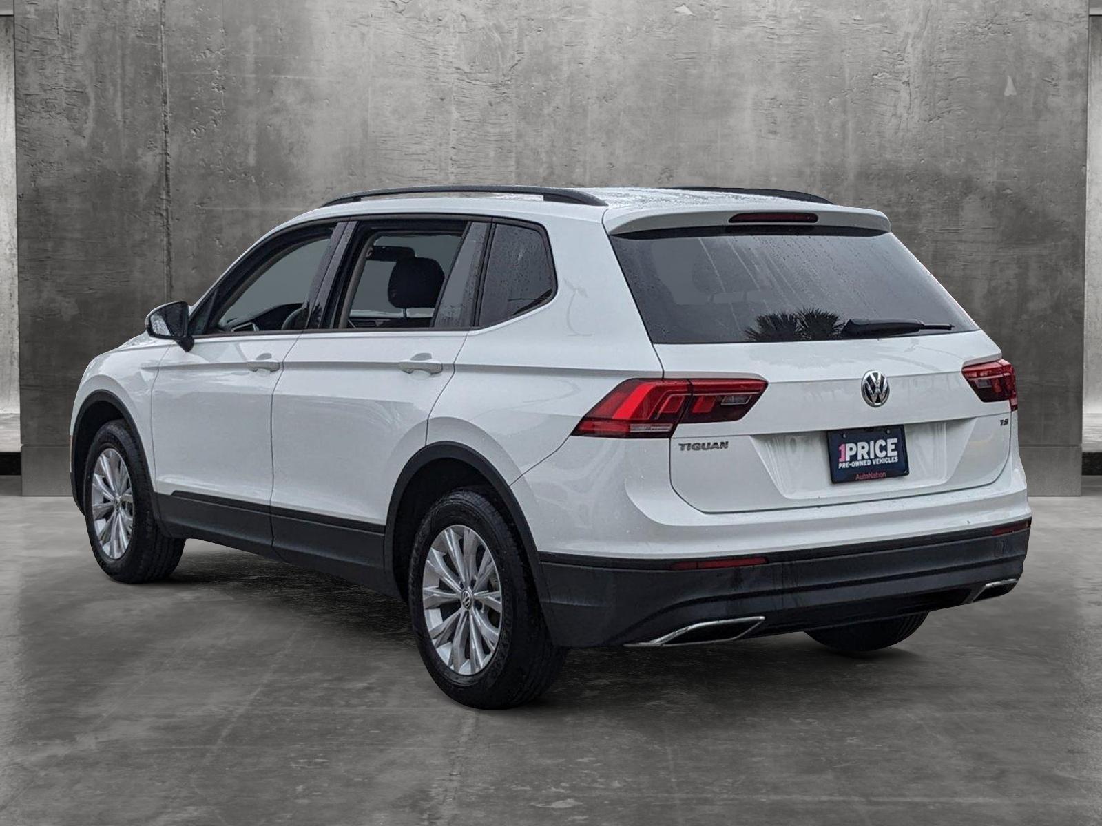 2018 Volkswagen Tiguan Vehicle Photo in Tampa, FL 33614