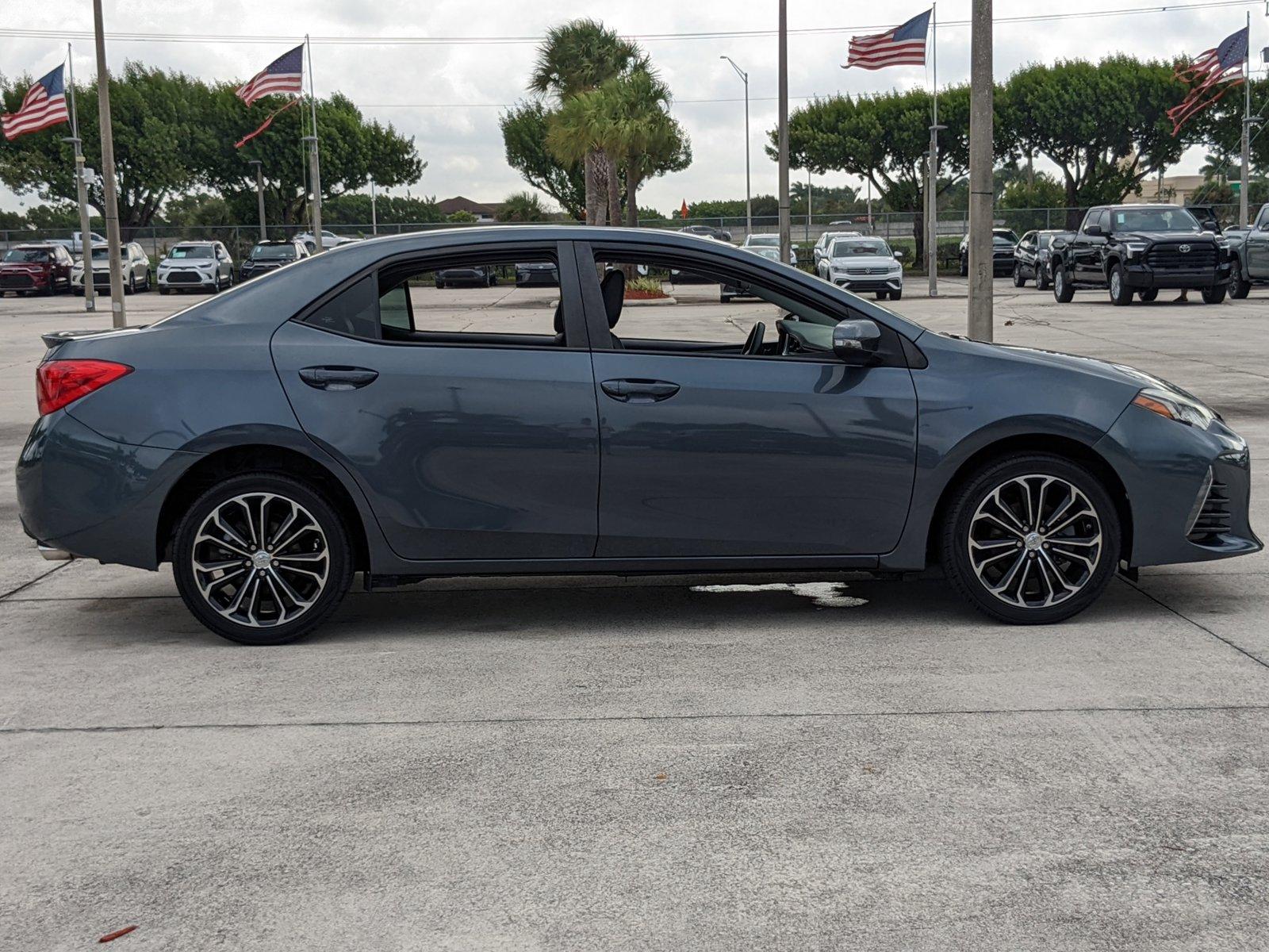 2018 Toyota Corolla Vehicle Photo in Davie, FL 33331