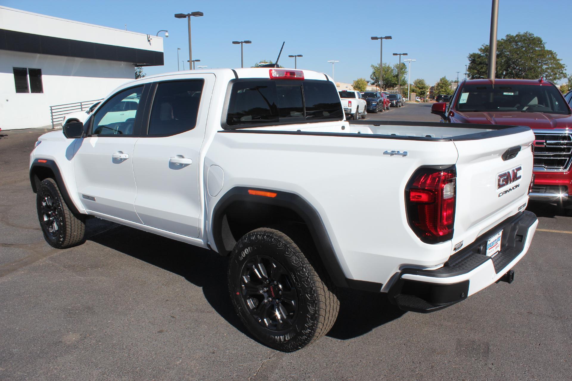 2024 GMC Canyon Vehicle Photo in AURORA, CO 80012-4011