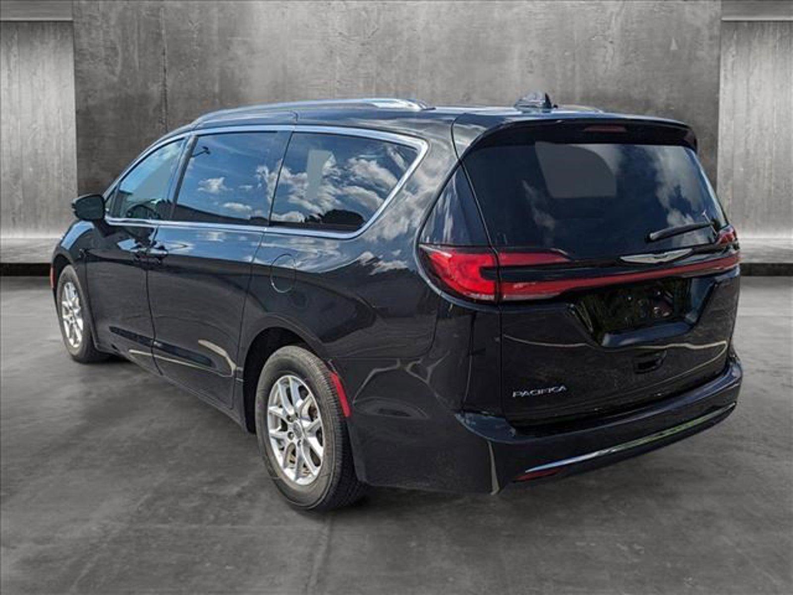 2022 Chrysler Pacifica Vehicle Photo in Tampa, FL 33614