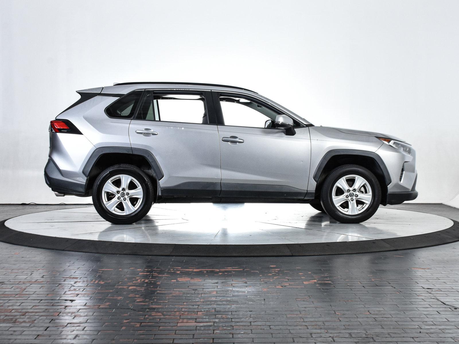 2019 Toyota RAV4 Vehicle Photo in DALLAS, TX 75235