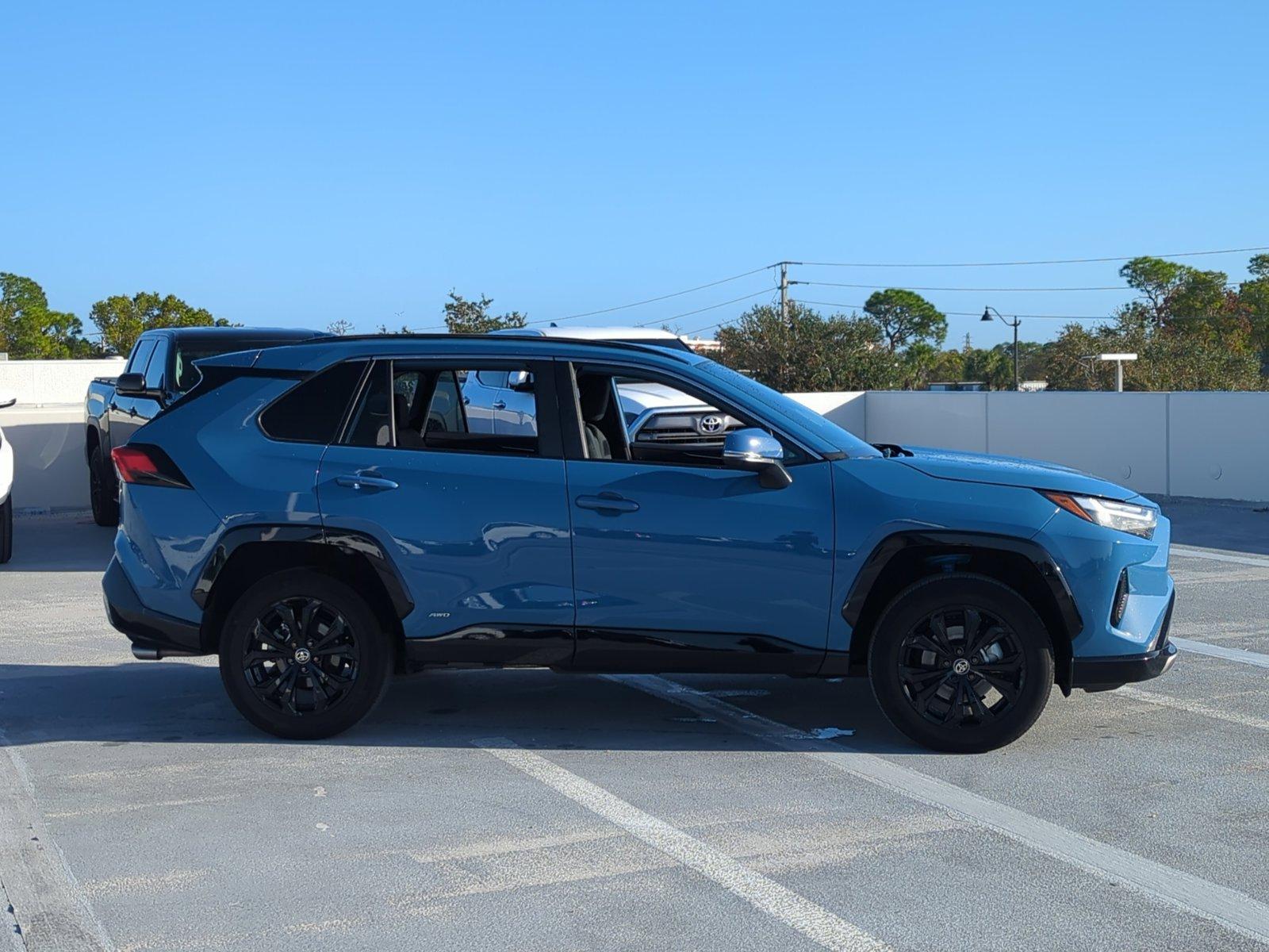 2022 Toyota RAV4 Vehicle Photo in Ft. Myers, FL 33907